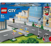 LEGO City™ Road Plates (60304)
